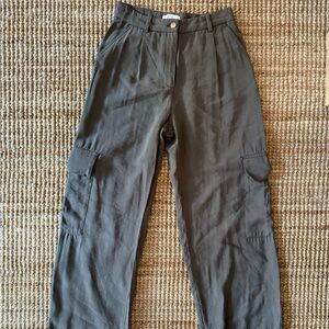 H&M Cargo Trousers in Olive
